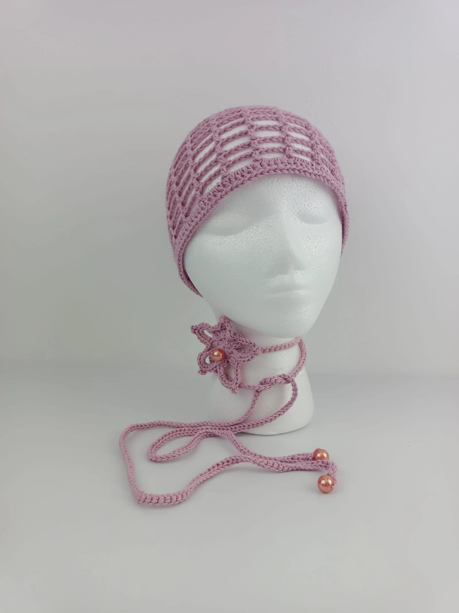 Boné cor rosa com colar de crochê – photo 2